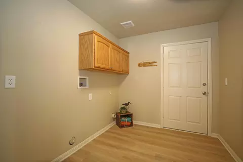 6570 Oak St, Anderson, CA 96007 photo 17