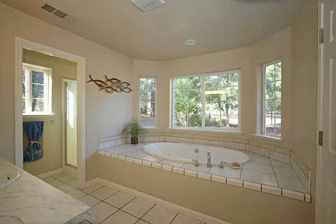 6570 Oak St, Anderson, CA 96007 photo 16