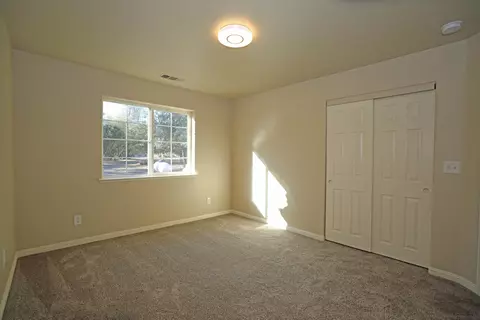 6570 Oak St, Anderson, CA 96007 photo 11