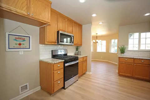 6570 Oak St, Anderson, CA 96007 photo 6
