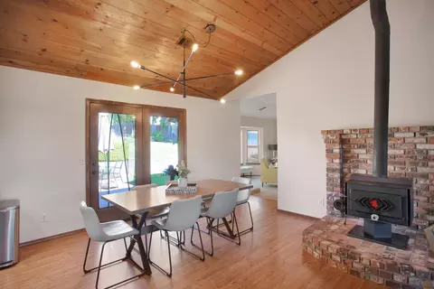 792 Country Oak Dr, Redding, CA 96003 photo 5