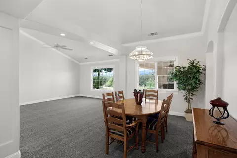 202 Ironwood Ln, Redding, CA 96003 photo 14