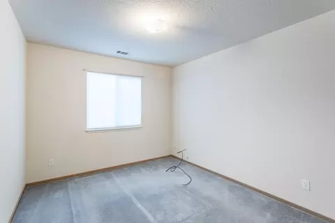 3490 Old Lantern Dr, Redding, CA 96003 photo 8