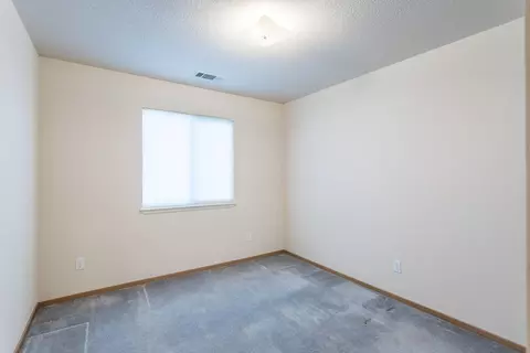 3490 Old Lantern Dr, Redding, CA 96003 photo 9