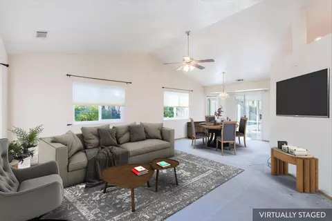 3490 Old Lantern Dr, Redding, CA 96003 photo 4