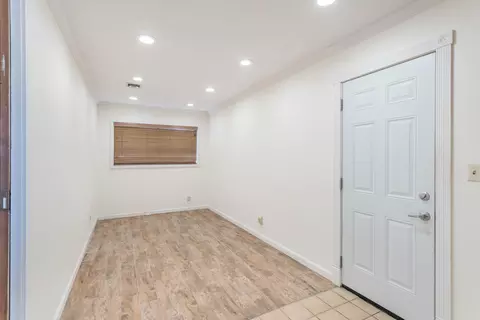 660 Gary Ct, Redding, CA 96002 photo 11