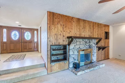 660 Gary Ct, Redding, CA 96002 photo 5