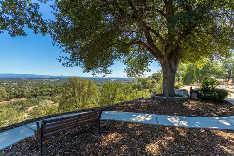 13891 Green Mountain Trl, Redding, CA 96003 photo 34