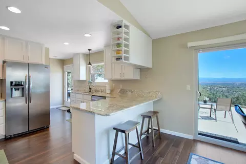 13891 Green Mountain Trl, Redding, CA 96003 photo 13