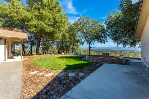 13891 Green Mountain Trl, Redding, CA 96003 photo 28