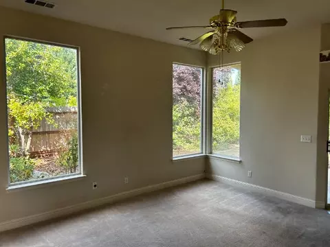 2155 Adirondack Dr, Redding, CA 96001 photo 6