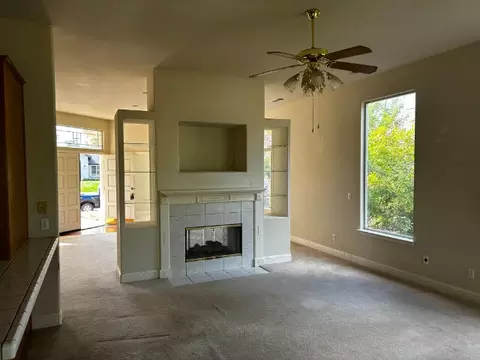 2155 Adirondack Dr, Redding, CA 96001 photo 3