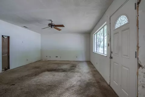1894 Wheeler St, Redding, CA 96002 photo 4