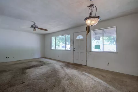 1894 Wheeler St, Redding, CA 96002 photo 5