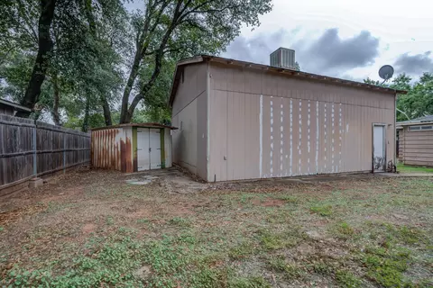 1894 Wheeler St, Redding, CA 96002 photo 32