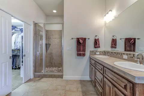 380 Franciscan Trl, Redding, CA 96003 photo 32