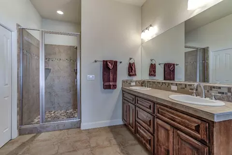 380 Franciscan Trl, Redding, CA 96003 photo 35