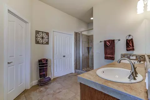 380 Franciscan Trl, Redding, CA 96003 photo 34