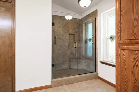 3870 Rushmore Dr, Redding, CA 96001 photo 16