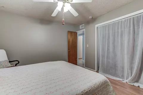 Bedroom - 1130 Shasta Ave, Red Bluff, CA 96080 photo 3 of 4