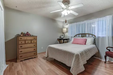 Bedroom - 1130 Shasta Ave, Red Bluff, CA 96080 photo 2 of 4