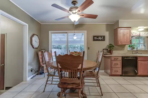 Dining - 1130 Shasta Ave, Red Bluff, CA 96080 photo 1 of 1