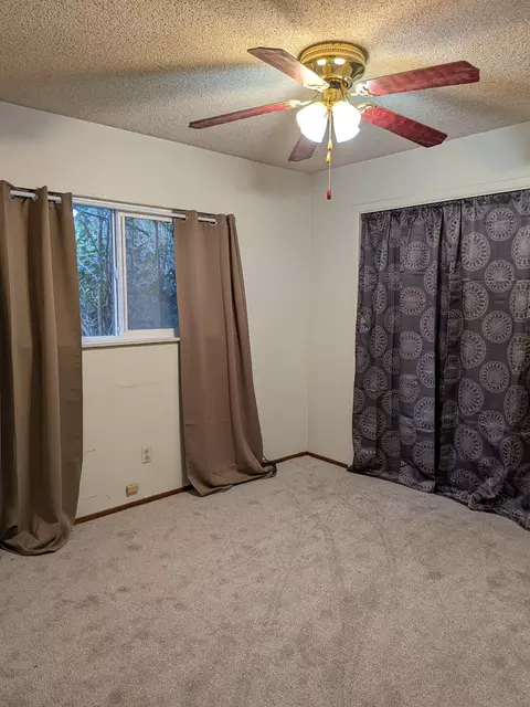 Bedroom - 1130 Shasta Ave, Red Bluff, CA 96080 photo 1 of 4