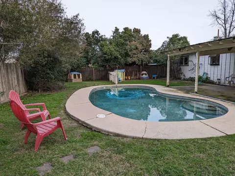 Exterior - 1130 Shasta Ave, Red Bluff, CA 96080 photo 6 of 8