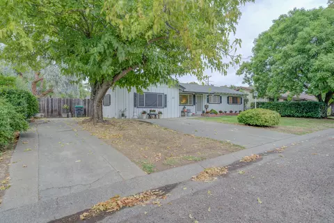 Exterior - 1130 Shasta Ave, Red Bluff, CA 96080 photo 2 of 8