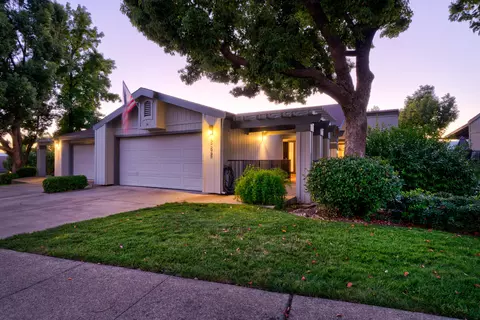 282 Ridgetop Dr, Redding, CA 96003 photo 4