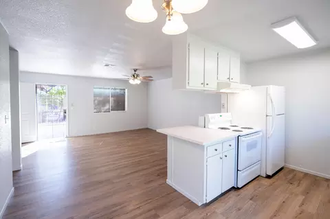 1079 Jaxon Way, Redding, CA 96003 photo 7