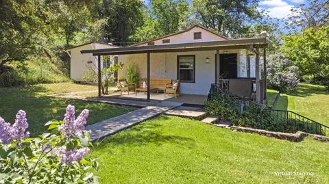 3434 Beacon Dr, Anderson, CA 96007
