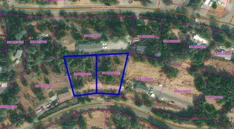 22076 Loop Dr, Redding, CA 96003 photo 2