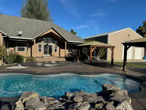 19367 Jacqueline St, Anderson, CA 96007 photo 3