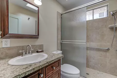 2230 Concord Ln, Redding, CA 96001 photo 29