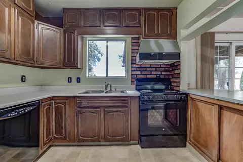 2230 Concord Ln, Redding, CA 96001 photo 15