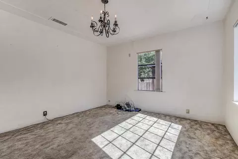2230 Concord Ln, Redding, CA 96001 photo 3