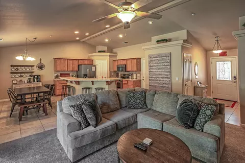 647 Valleybrook Dr, Redding, CA 96003 photo 5