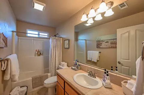 647 Valleybrook Dr, Redding, CA 96003 photo 27
