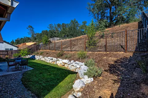 647 Valleybrook Dr, Redding, CA 96003 photo 35