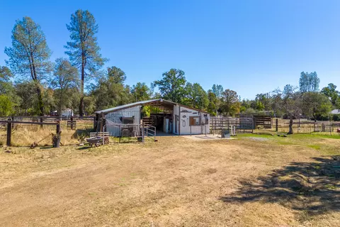 12141 Cinder Rd, Redding, CA 96003 photo 21