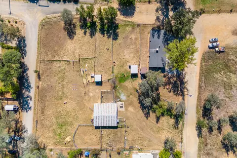 12141 Cinder Rd, Redding, CA 96003 photo 4