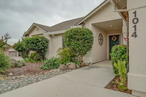 1014 River Ridge Dr, Redding, CA 96003 photo 3