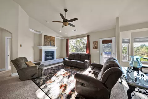 5767 Diamond Ridge Dr, Redding, CA 96003 photo 13