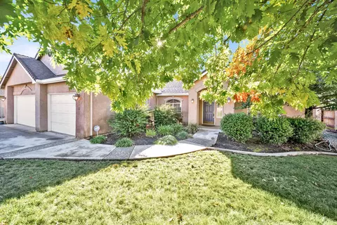 5767 Diamond Ridge Dr, Redding, CA 96003 photo 3