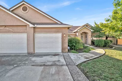 5767 Diamond Ridge Dr, Redding, CA 96003 photo 2