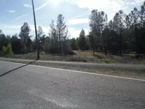 Oak St, Anderson, CA 96007 photo 3