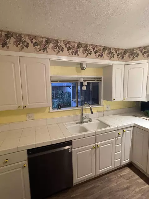 1291 Menomenee Ln, Redding, CA 96003 photo 6