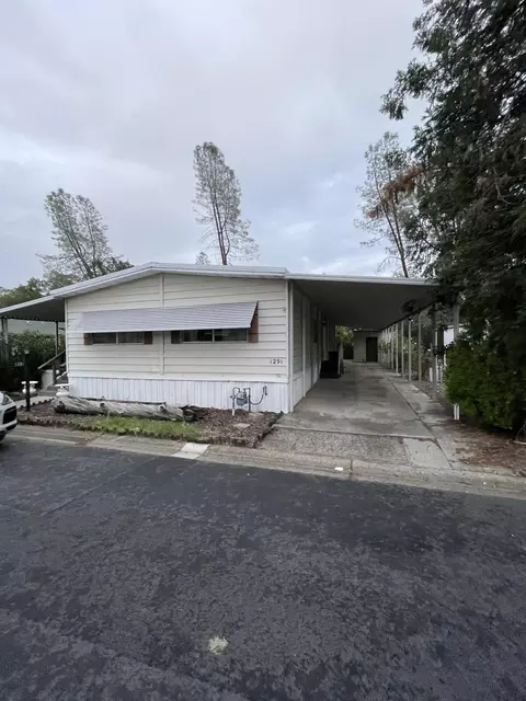 1291 Menomenee Ln, Redding, CA 96003
