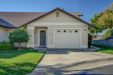 790 Stonebriar Trl, Redding, CA 96003 photo 3